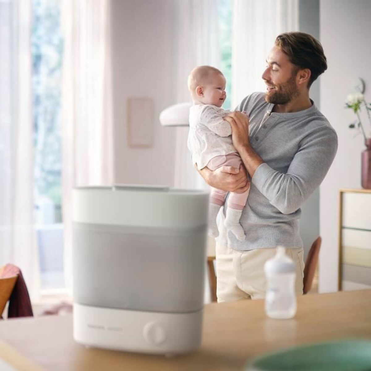 Stérilisateur électrique de biberons Philips - Babycute